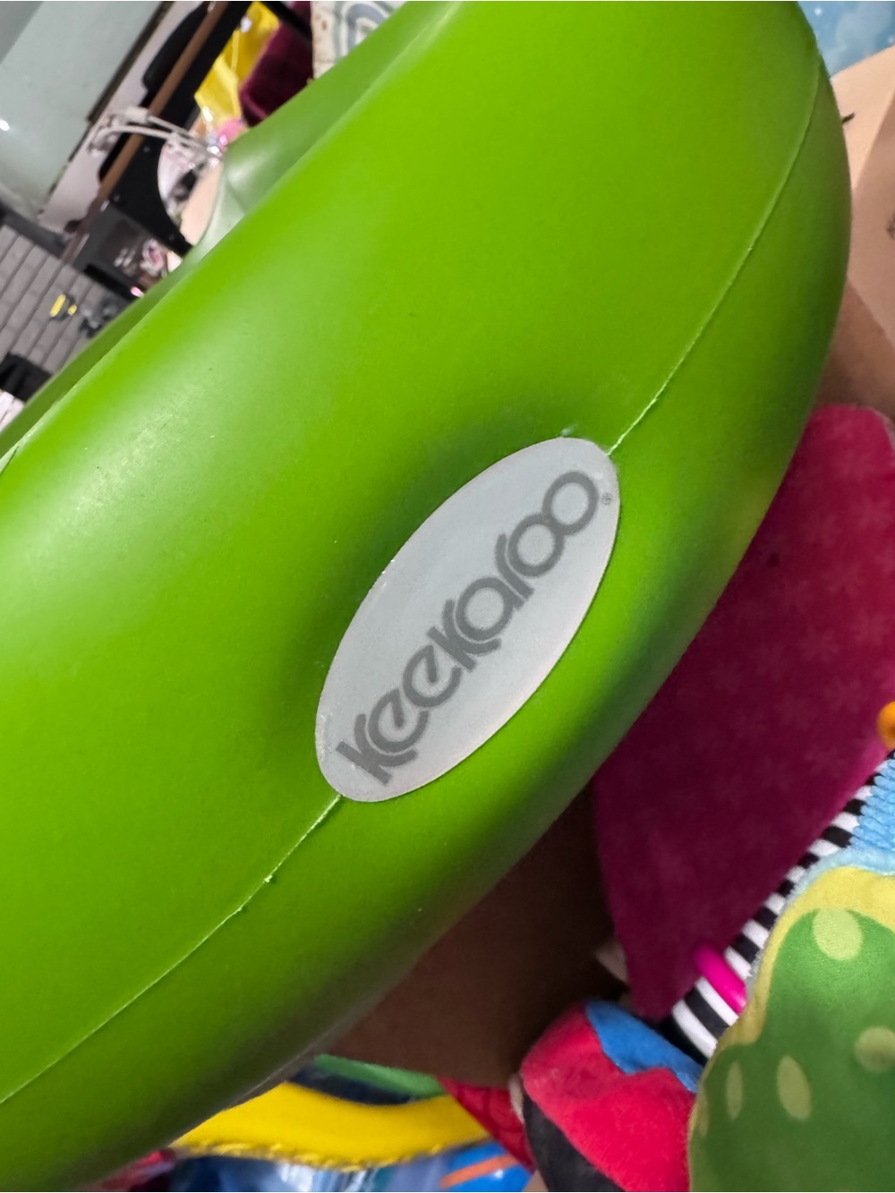 Bright Green Keekaroo Peanut Changer - Picture 2 of 7